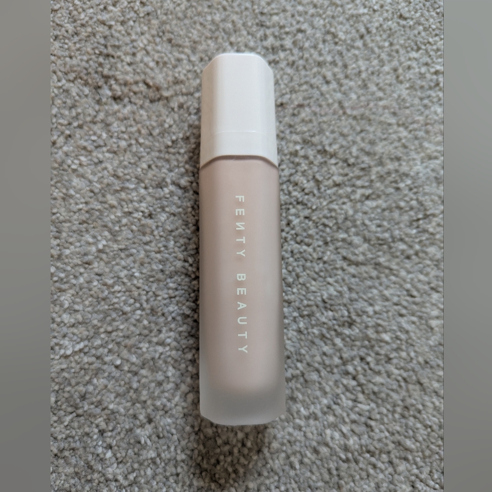 FENTY BEAUTY Soft Lit Hydrating Longwear Foundation #110 Cool Pink